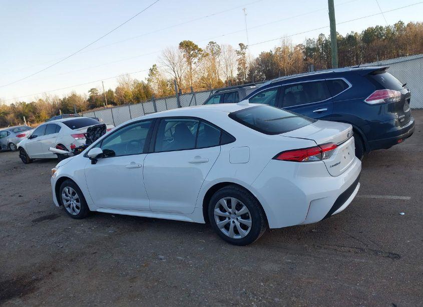 Photo 14 of 2022 Toyota Corolla LE (VIN 5YFEPMAE7NP358910)