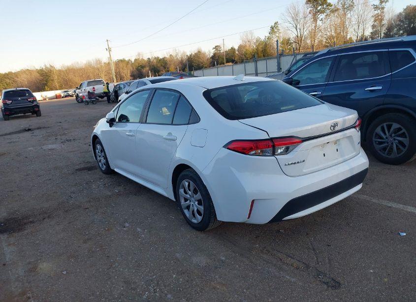 Photo 3 of 2022 Toyota Corolla LE (VIN 5YFEPMAE7NP358910)