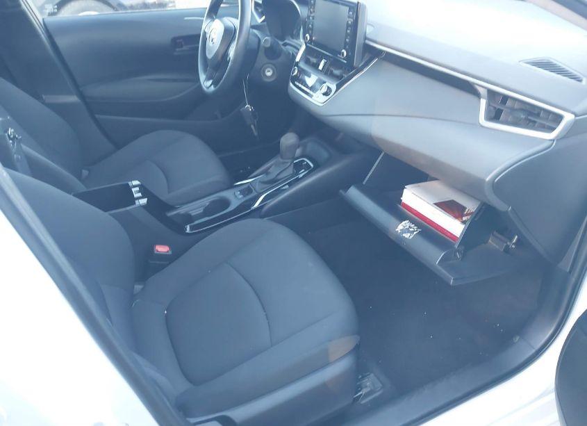 Photo 5 of 2022 Toyota Corolla LE (VIN 5YFEPMAE7NP358910)