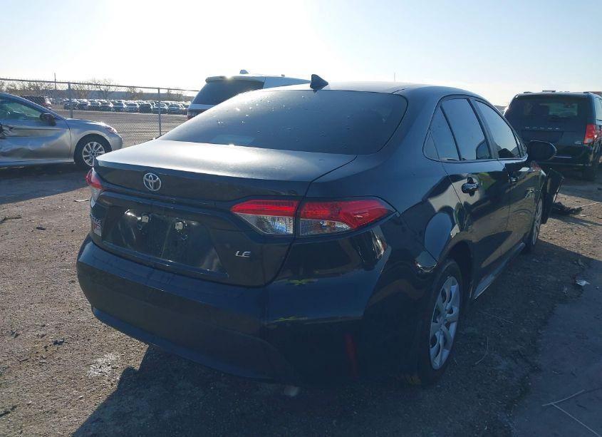 Photo 4 of 2022 Toyota Corolla LE (VIN 5YFEPMAE7NP371687)
