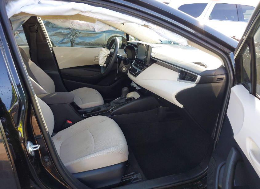 Photo 5 of 2022 Toyota Corolla LE (VIN 5YFEPMAE7NP371687)