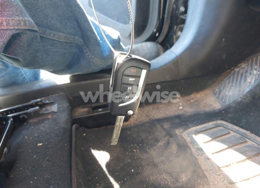 Photo 11 of 2021 Toyota Corolla LE (VIN 5YFEPMAE8MP166152)