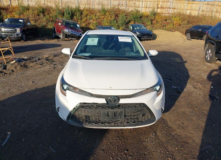 Photo 12 of 2021 Toyota Corolla LE (VIN 5YFEPMAE8MP171464)