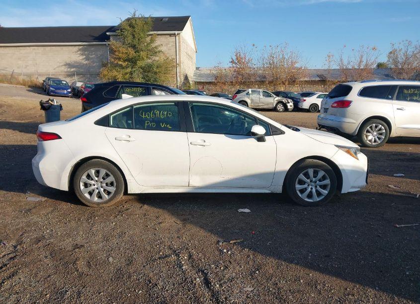 Photo 13 of 2021 Toyota Corolla LE (VIN 5YFEPMAE8MP171464)