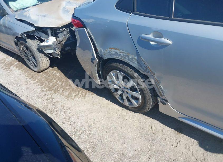 Photo 18 of 2021 Toyota Corolla LE (VIN 5YFEPMAE8MP182691)