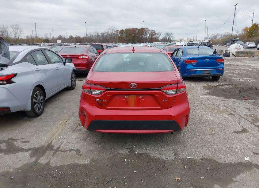 Photo 16 of 2021 Toyota Corolla LE (VIN 5YFEPMAE8MP186756)