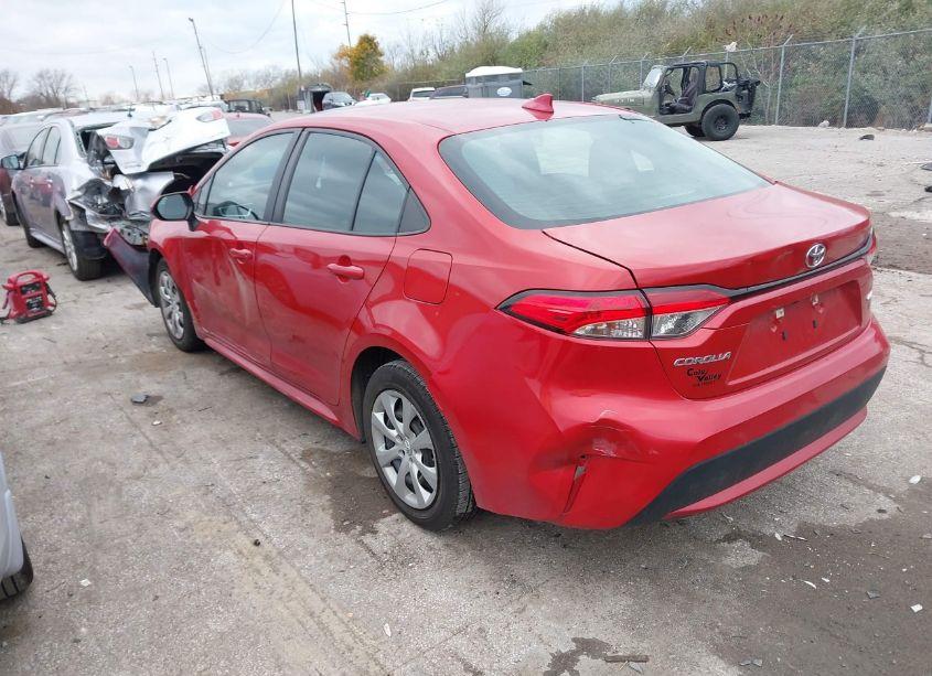 Photo 3 of 2021 Toyota Corolla LE (VIN 5YFEPMAE8MP186756)