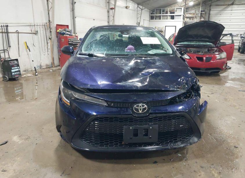 Photo 12 of 2021 Toyota Corolla LE (VIN 5YFEPMAE8MP212191)
