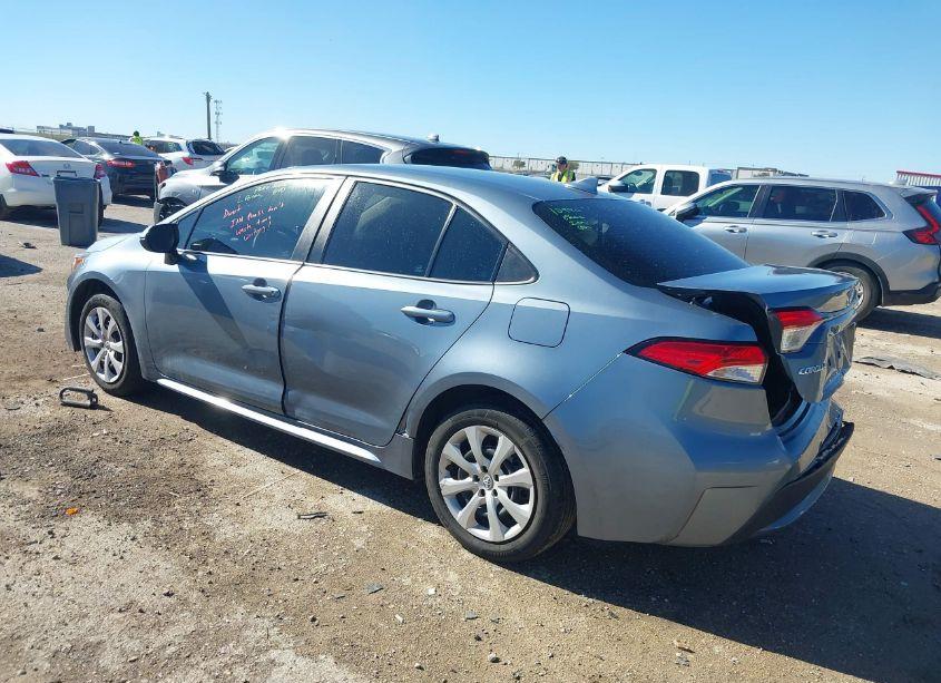 Photo 3 of 2021 Toyota Corolla LE (VIN 5YFEPMAE8MP219089)