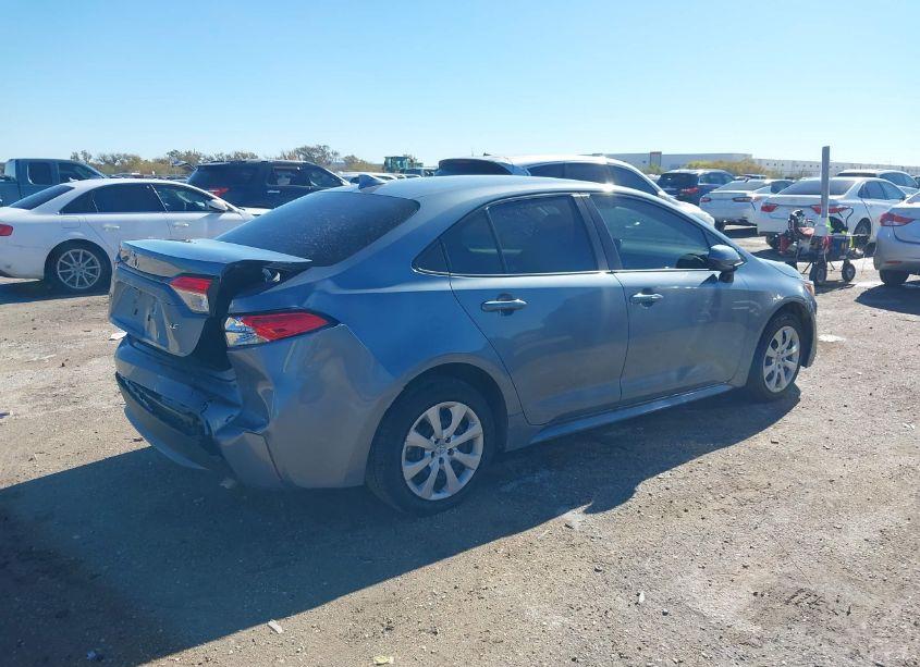 Photo 4 of 2021 Toyota Corolla LE (VIN 5YFEPMAE8MP219089)