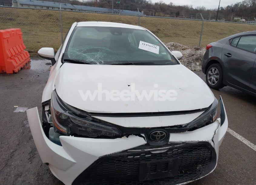 Photo 13 of 2021 Toyota Corolla LE (VIN 5YFEPMAE8MP242906)