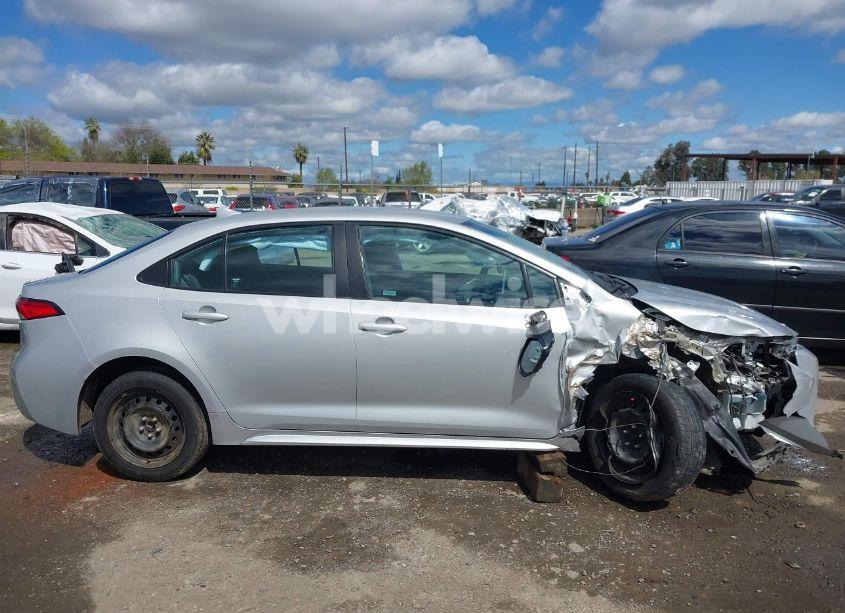 Photo 14 of 2021 Toyota Corolla LE (VIN 5YFEPMAE8MP245580)