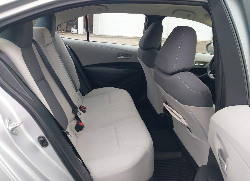 Photo 8 of 2021 Toyota Corolla LE (VIN 5YFEPMAE8MP249130)