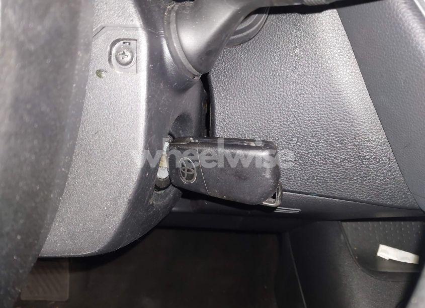 Photo 11 of 2021 Toyota Corolla LE (VIN 5YFEPMAE8MP251458)