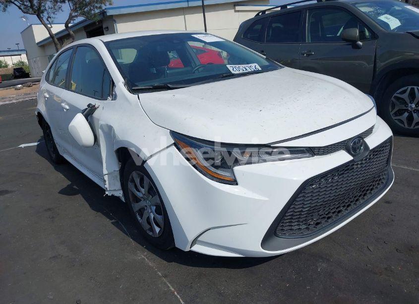 2021 Toyota Corolla LE (VIN 5YFEPMAE8MP257034) main photo