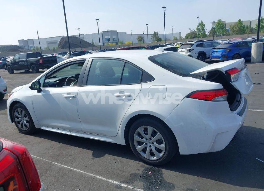 Photo 15 of 2021 Toyota Corolla LE (VIN 5YFEPMAE8MP257034)