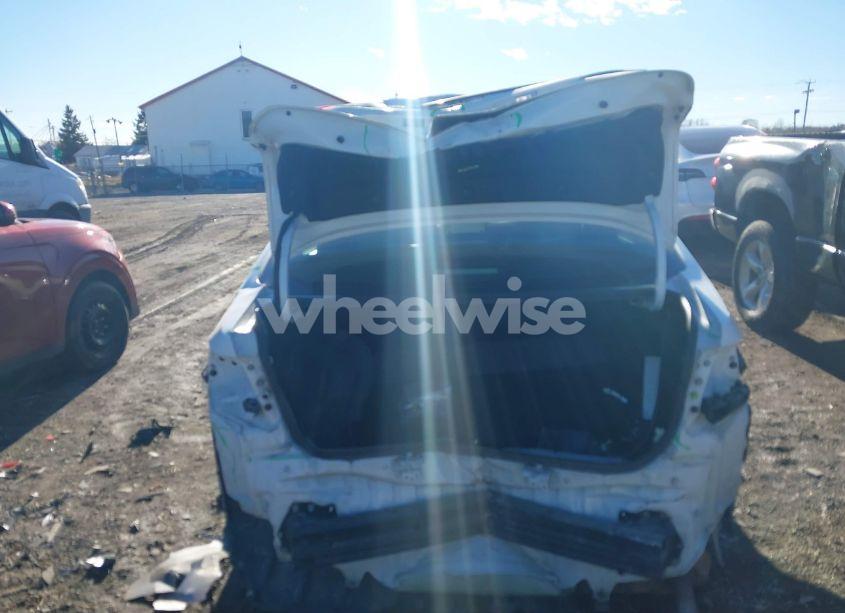 Photo 16 of 2022 Toyota Corolla LE (VIN 5YFEPMAE8NP277592)