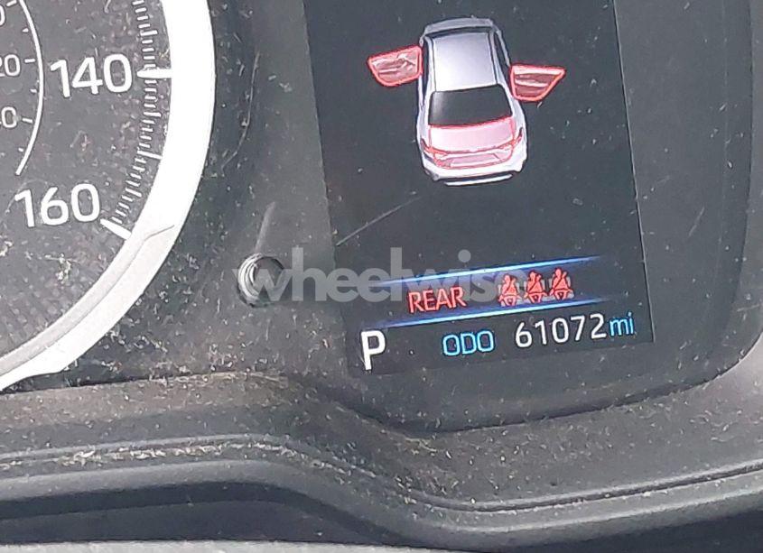 Photo 14 of 2022 Toyota Corolla LE (VIN 5YFEPMAE8NP279214)