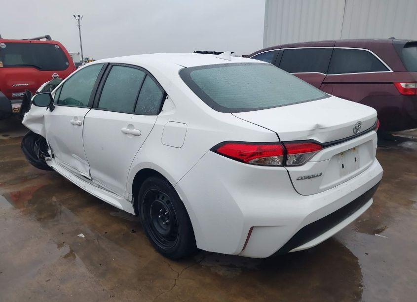 Photo 3 of 2022 Toyota Corolla LE (VIN 5YFEPMAE8NP300286)