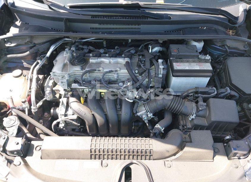 Photo 10 of 2022 Toyota Corolla LE (VIN 5YFEPMAE8NP302491)