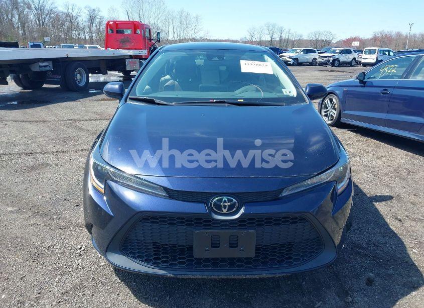 Photo 12 of 2022 Toyota Corolla LE (VIN 5YFEPMAE8NP302491)