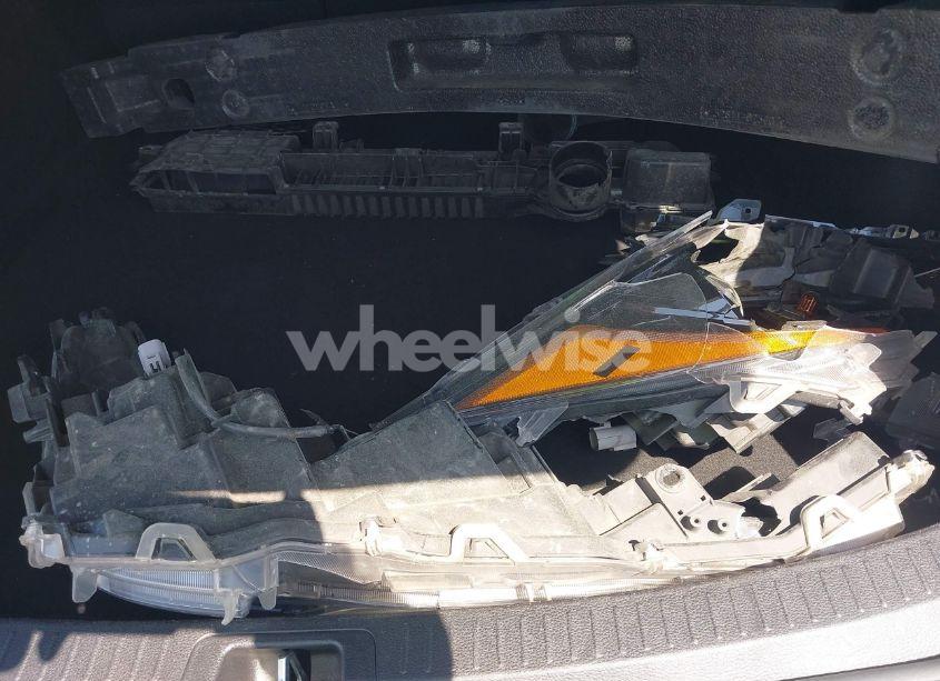 Photo 12 of 2022 Toyota Corolla LE (VIN 5YFEPMAE8NP329299)