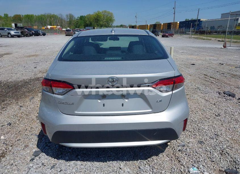 Photo 17 of 2022 Toyota Corolla LE (VIN 5YFEPMAE8NP329299)