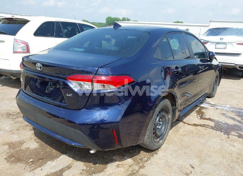 Photo 4 of 2022 Toyota Corolla LE (VIN 5YFEPMAE8NP338262)