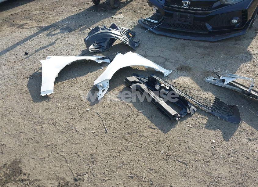 Photo 18 of 2022 Toyota Corolla LE (VIN 5YFEPMAE8NP362013)