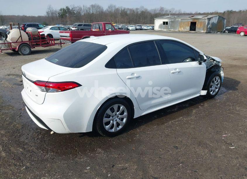 Photo 4 of 2022 Toyota Corolla LE (VIN 5YFEPMAE8NP362013)