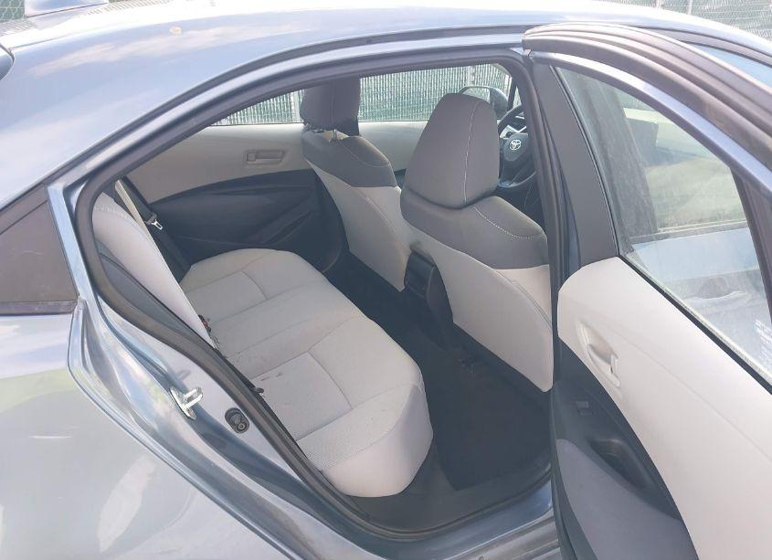 Photo 8 of 2022 Toyota Corolla LE (VIN 5YFEPMAE8NP373495)