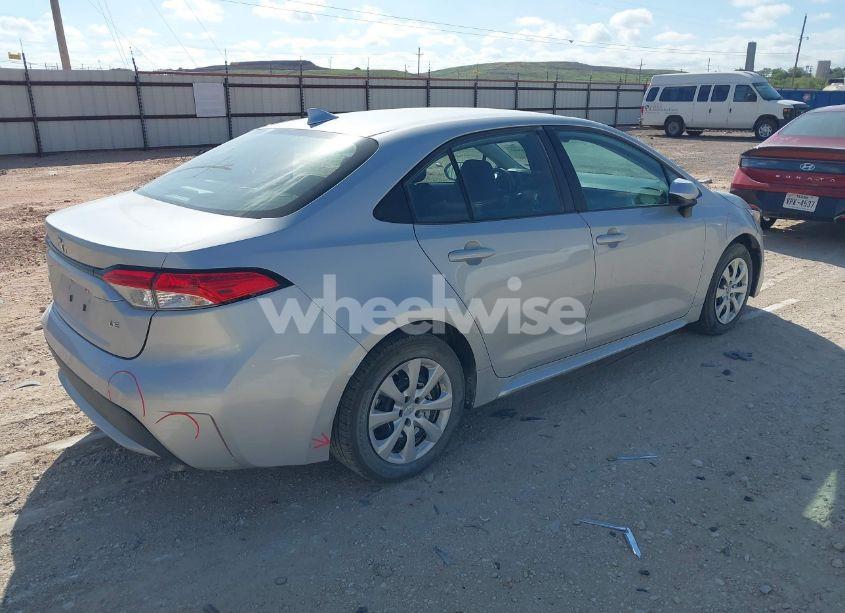 Photo 4 of 2022 Toyota Corolla LE (VIN 5YFEPMAE8NP379376)