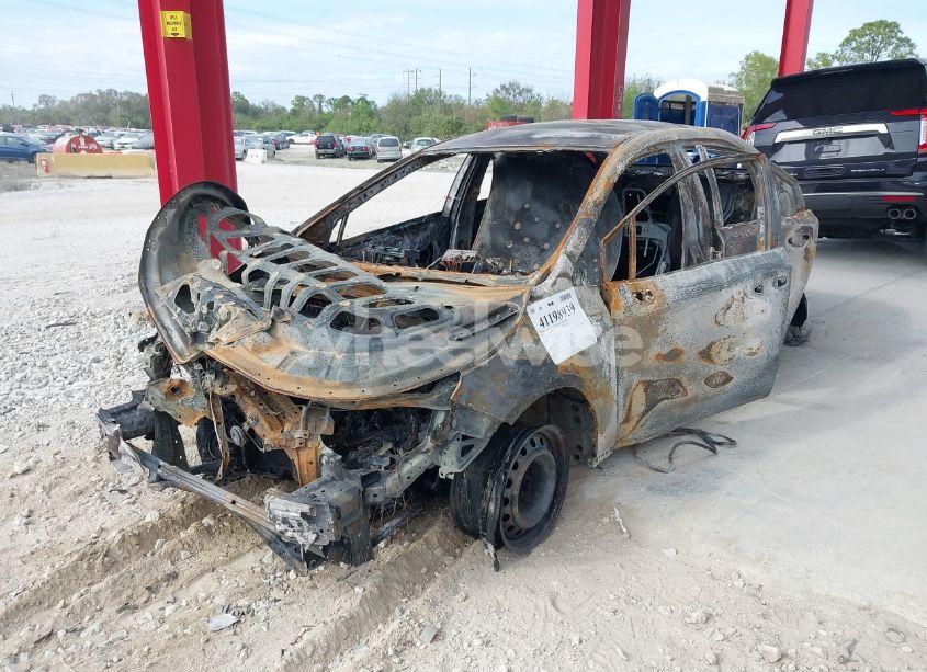 Photo 2 of 2022 Toyota Corolla LE (VIN 5YFEPMAE8NP381757)