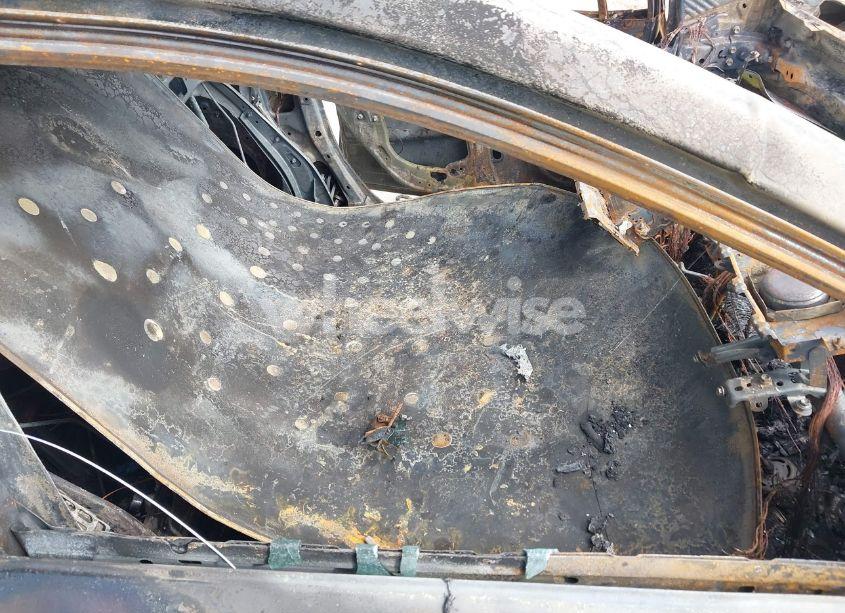 Photo 5 of 2022 Toyota Corolla LE (VIN 5YFEPMAE8NP381757)