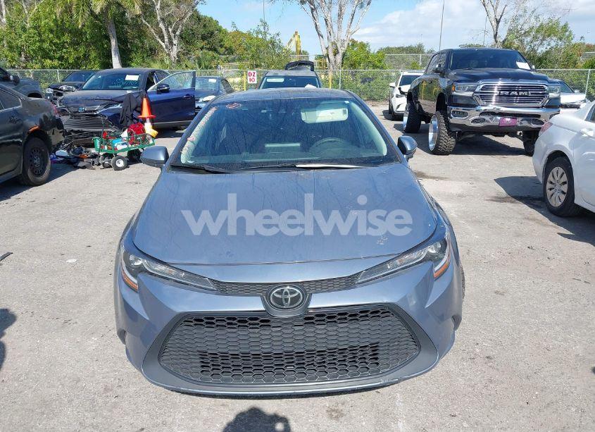 Photo 12 of 2022 Toyota Corolla LE (VIN 5YFEPMAE8NP384030)