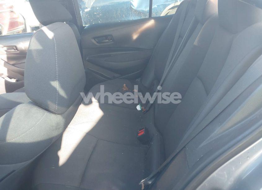 Photo 8 of 2022 Toyota Corolla LE (VIN 5YFEPMAE8NP384030)