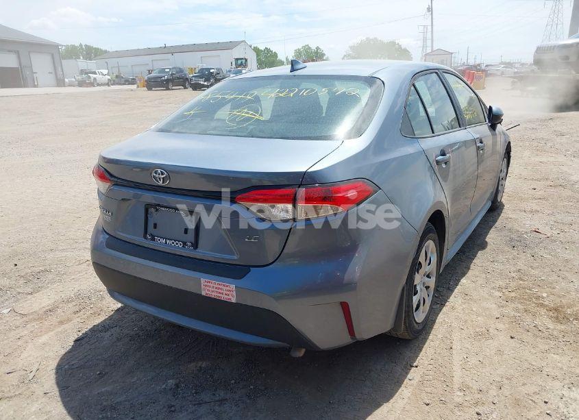 Photo 4 of 2022 Toyota Corolla LE (VIN 5YFEPMAE8NP385419)