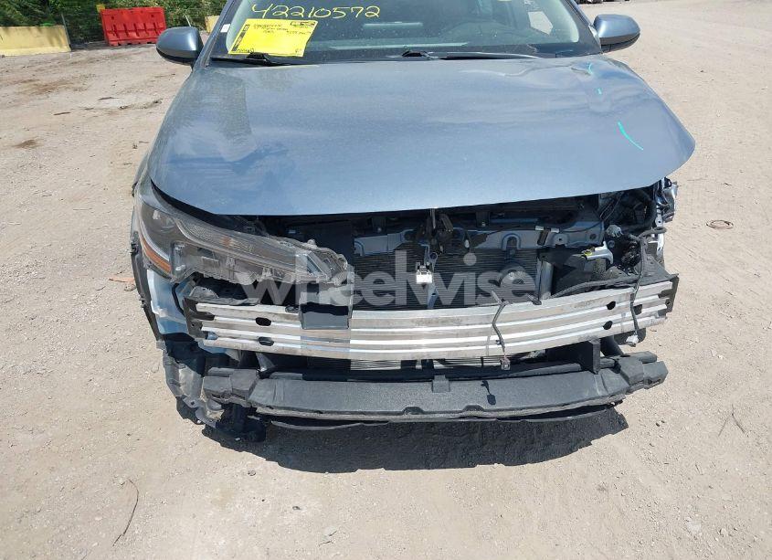 Photo 6 of 2022 Toyota Corolla LE (VIN 5YFEPMAE8NP385419)