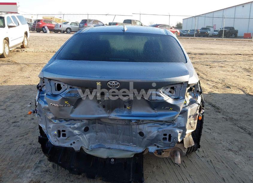 Photo 17 of 2022 Toyota Corolla LE (VIN 5YFEPMAE8NP390684)