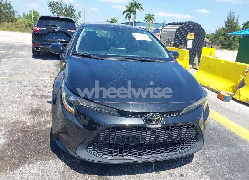 Photo 12 of 2021 Toyota Corolla LE (VIN 5YFEPMAE9MP147707)