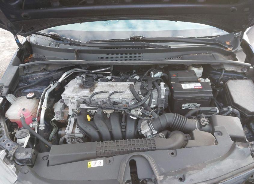 Photo 10 of 2021 Toyota Corolla LE (VIN 5YFEPMAE9MP165737)