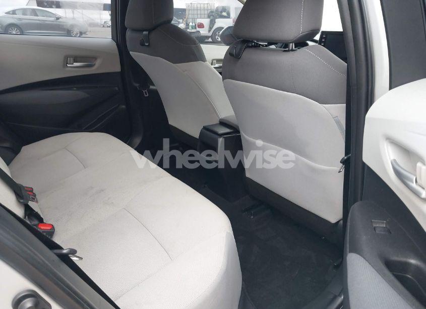 Photo 8 of 2021 Toyota Corolla LE (VIN 5YFEPMAE9MP175359)