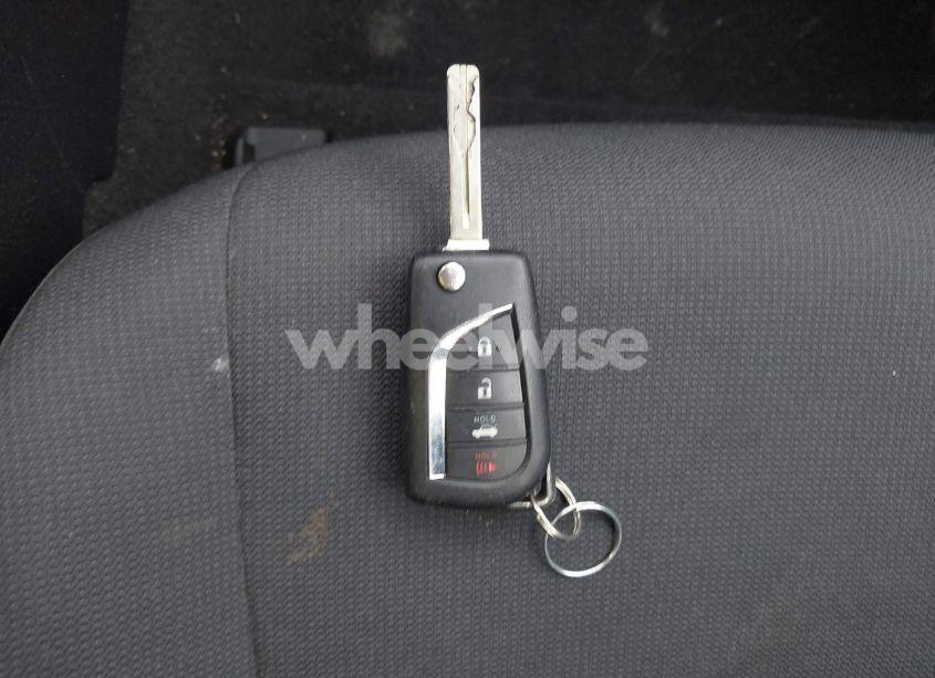 Photo 11 of 2021 Toyota Corolla LE (VIN 5YFEPMAE9MP176642)