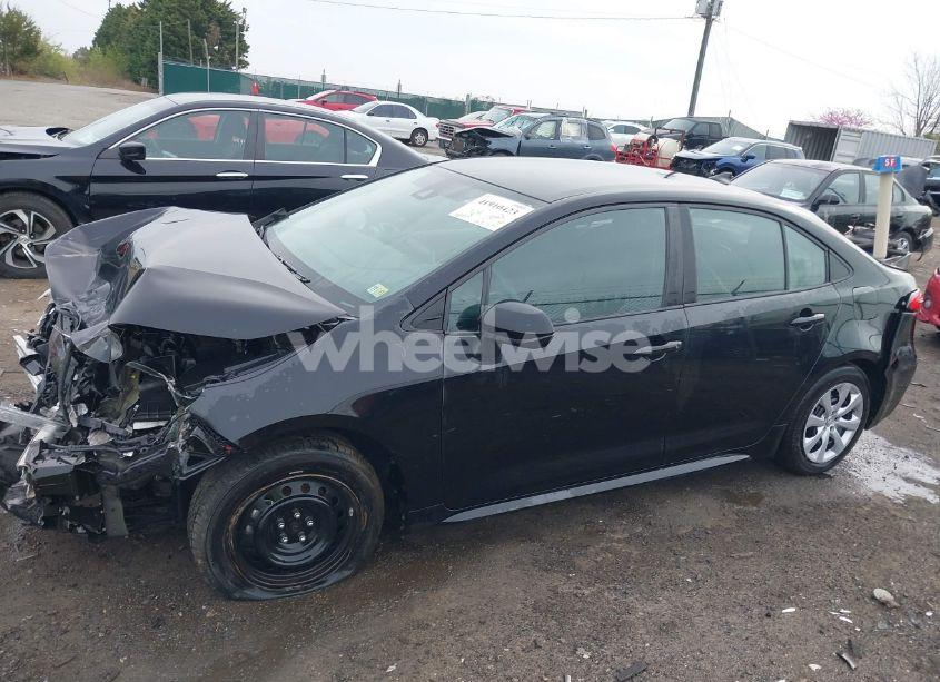 Photo 15 of 2021 Toyota Corolla LE (VIN 5YFEPMAE9MP176642)