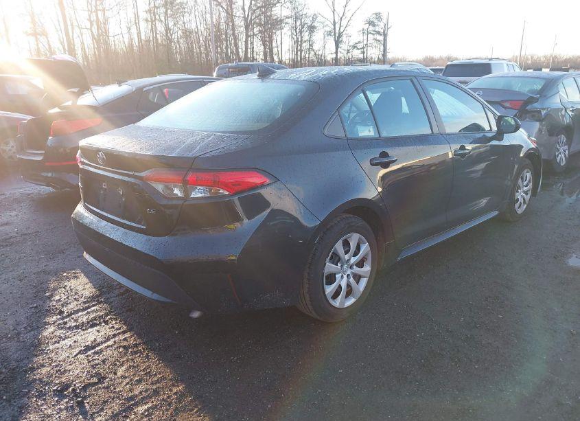 Photo 4 of 2021 Toyota Corolla LE (VIN 5YFEPMAE9MP178262)