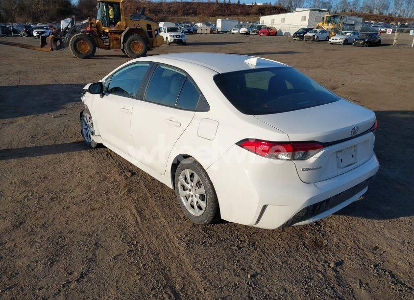 Photo 3 of 2021 Toyota Corolla (VIN 5YFEPMAE9MP184725)