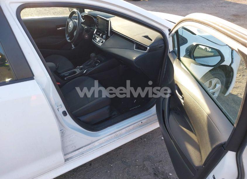 Photo 5 of 2021 Toyota Corolla (VIN 5YFEPMAE9MP184725)