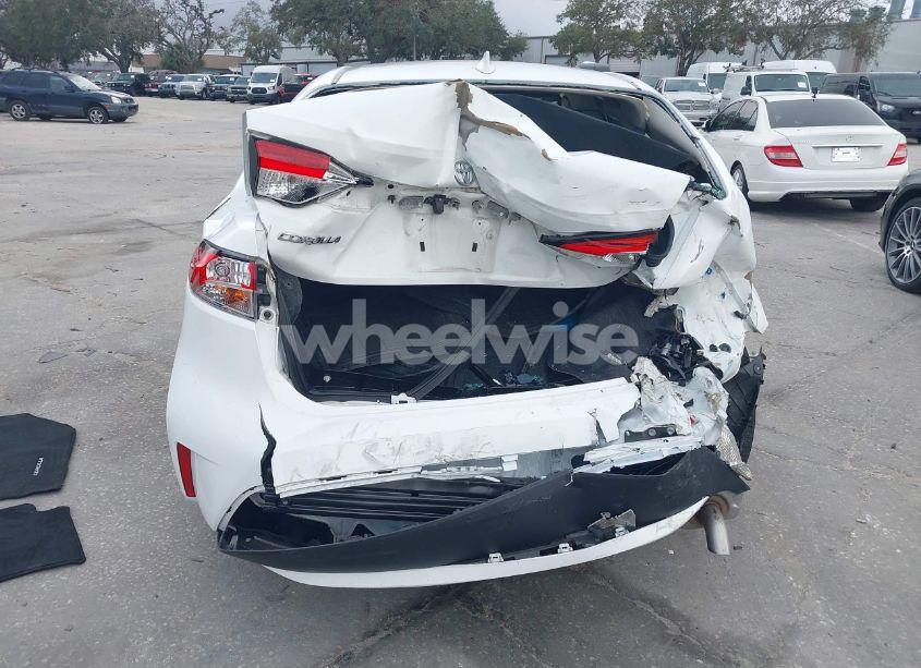 Photo 16 of 2021 Toyota Corolla LE (VIN 5YFEPMAE9MP198950)
