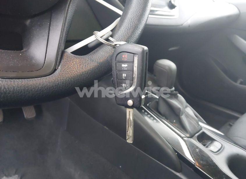 Photo 11 of 2021 Toyota Corolla LE (VIN 5YFEPMAE9MP206187)