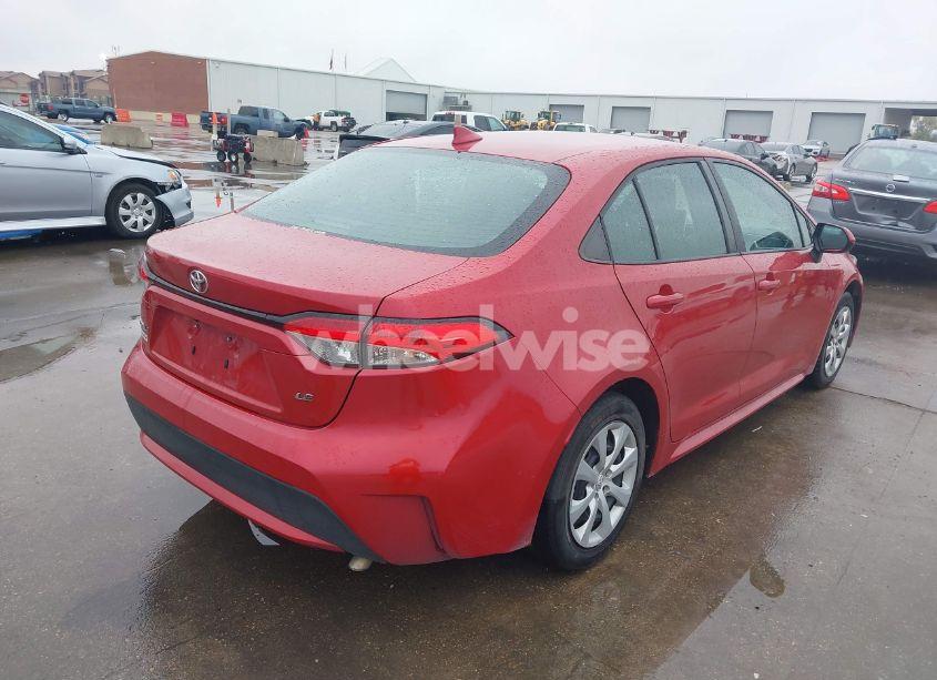 Photo 4 of 2021 Toyota Corolla LE (VIN 5YFEPMAE9MP206187)